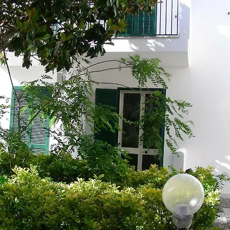 Holiday home Casa Gioia San Cataldo (Apulia)